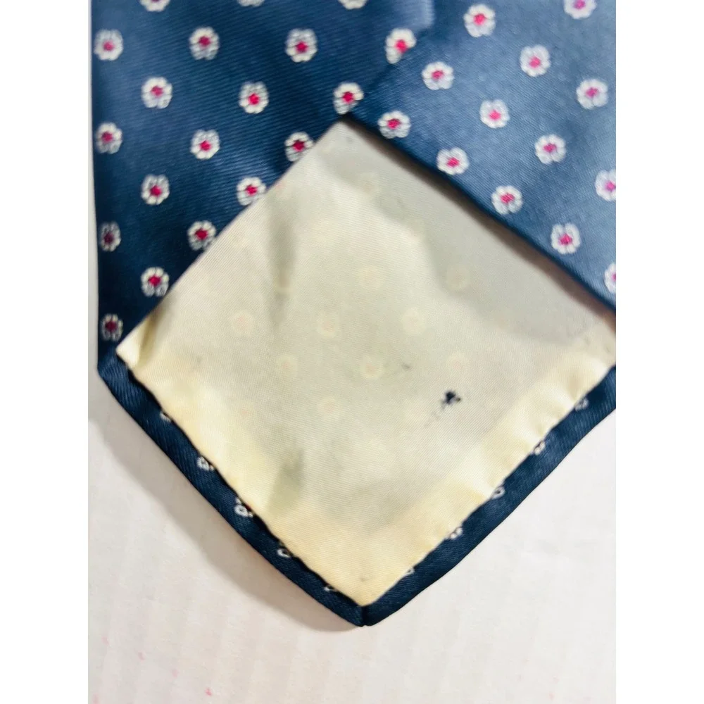 Brooks Brothers Makers Mens Navy Blue Silk Geometric Medallion Necktie USA Made‎